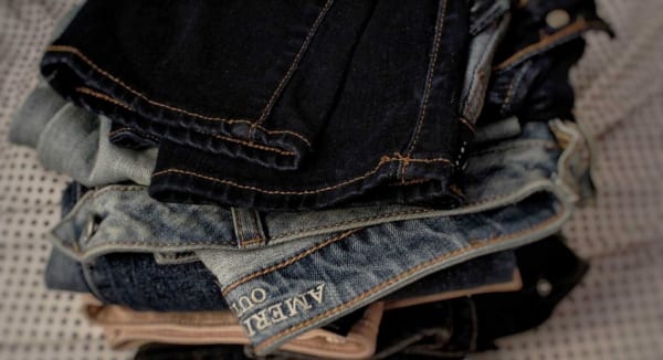 Cách làm quần Jeans không bị phải màu